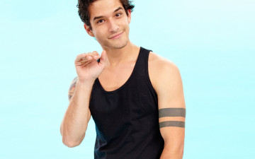 Картинка мужчины tyler+posey тату