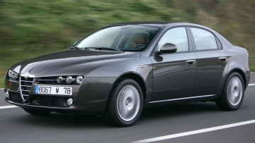 Картинка автомобили alfa+romeo серый дорога скорость