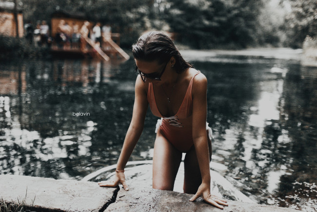 Обои картинки фото девушки, - брюнетки,  шатенки, девушка, позирует, александр, белавин