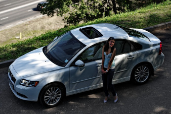 Картинка автомобили авто девушками