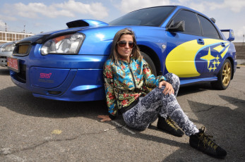 Картинка автомобили авто девушками