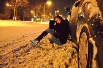 Картинка автомобили авто девушками и девушки