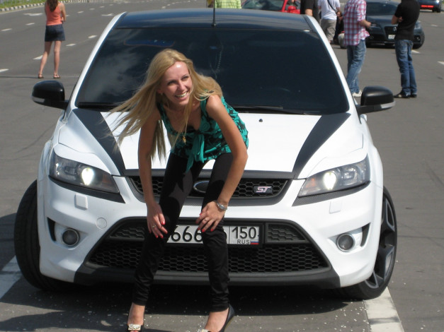 Обои картинки фото автомобили, авто, девушками