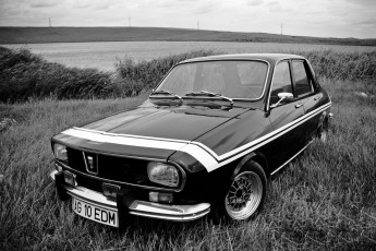 Картинка автомобили dacia