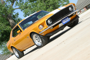 Картинка автомобили mustang excel