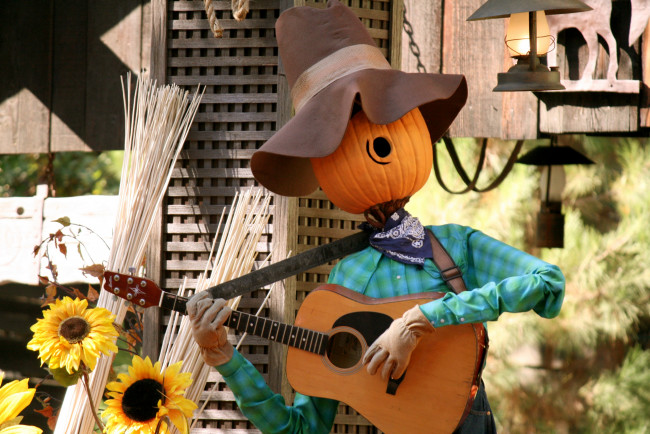 Обои картинки фото праздничные, хэллоуин, гитарист