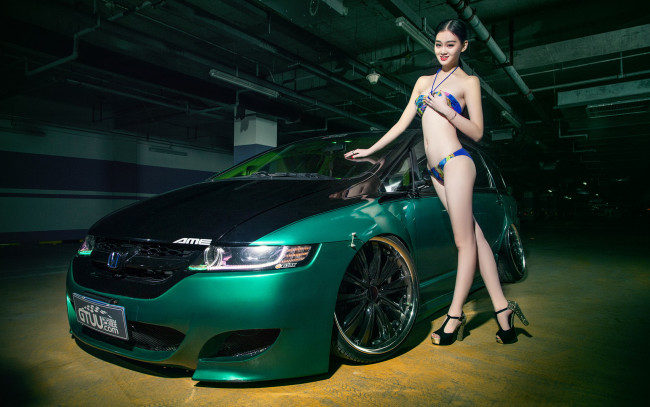Обои картинки фото автомобили, авто с девушками, девушка, азиатка, автомобиль