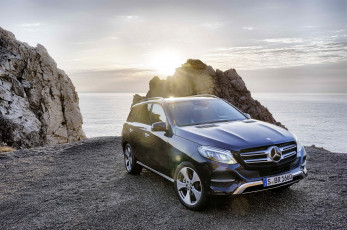 Картинка 2015+mercedes-benz+gle+250 автомобили mercedes-benz побережье тюнинг серый