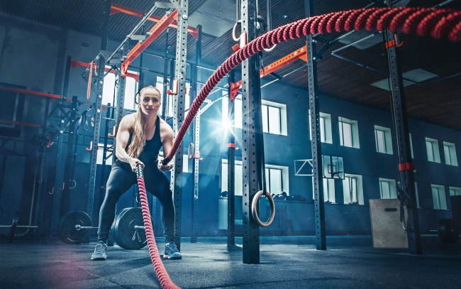 Обои картинки фото спорт, фитнес, фон, взгляд, девушка