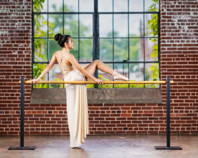 Картинка красотка девушки -+брюнетки +шатенки девушка красивая супер секси няша нежная классная модница лапочка мадам