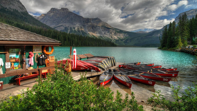 Обои картинки фото корабли, лодки,  шлюпки, горы, лес, озеро