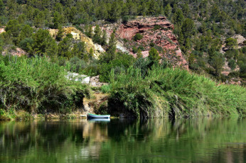 обоя корабли, лодки,  шлюпки, гора, река, лодка, трава