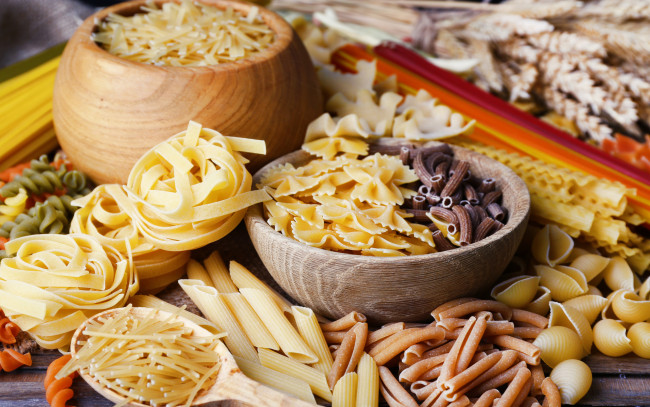 Обои картинки фото еда, макароны,  макаронные блюда, ассорти