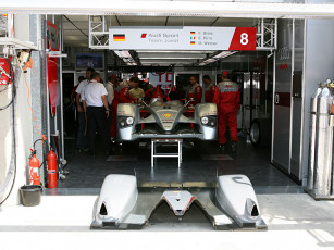 Картинка автомобили audi