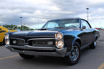 Картинка автомобили выставки уличные фото 1967 pontiac gto