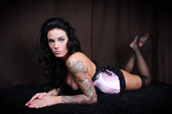 Картинка -Unsort+Брюнетки+Шатенки девушки unsort брюнетки шатенки тату чулки