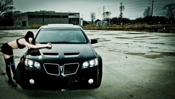 Картинка автомобили авто девушками туфли