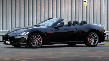 Картинка maserati grancabrio автомобили s p a элитные эксклюзивные италия