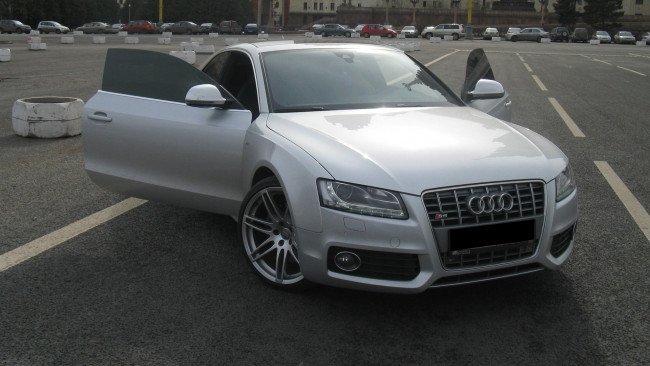 Обои картинки фото audi, a5, автомобили, выставки, уличные, фото, volkswagen, group, германия