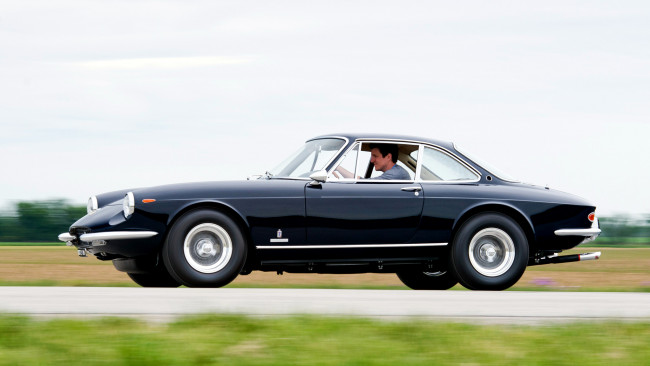 Обои картинки фото ferrari, 365, автомобили, италия, спортивные, гоночные, s, p, a