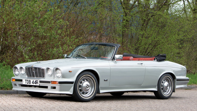 Обои картинки фото jaguar, xj, автомобили, land, rover, ltd, великобритания