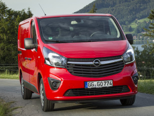Картинка автомобили opel vivaro красный 2014г biturbo van