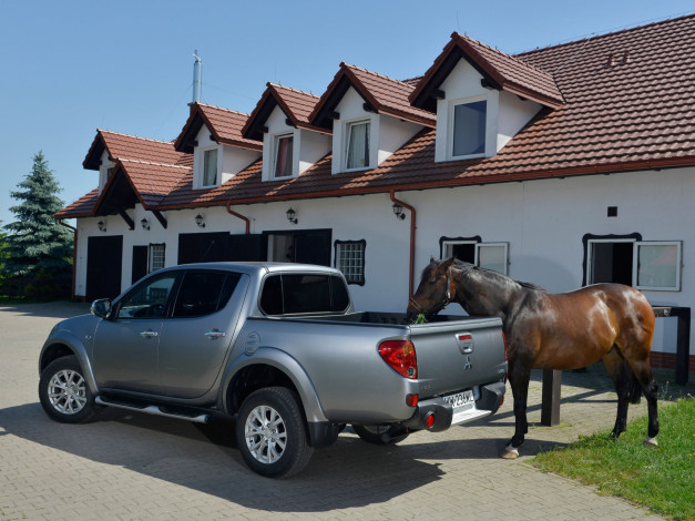 Обои картинки фото автомобили, mitsubishi, double, l200, 2014г, cab