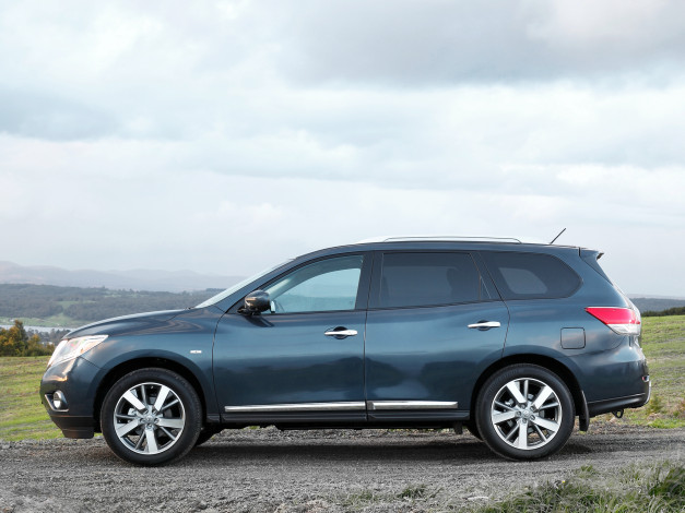 Обои картинки фото автомобили, nissan, datsun, темный, r52, au-spec, pathfinder