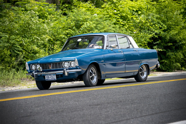 Обои картинки фото rover p6, автомобили, rover, выставка, автошоу, автопробег