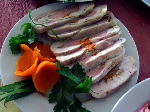 Картинка еда мясные+блюда буженина зелень морковь