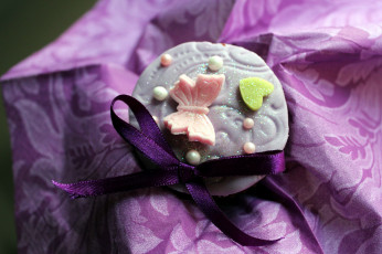 Картинка еда пирожные +кексы +печенье бант кекс марципаны