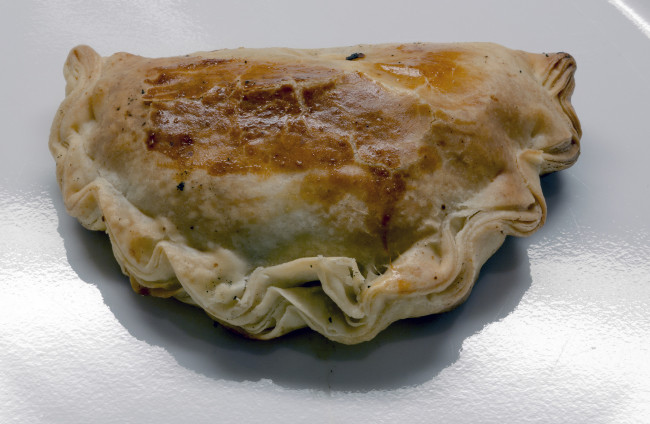 Обои картинки фото еда, мясные блюда, пирожок