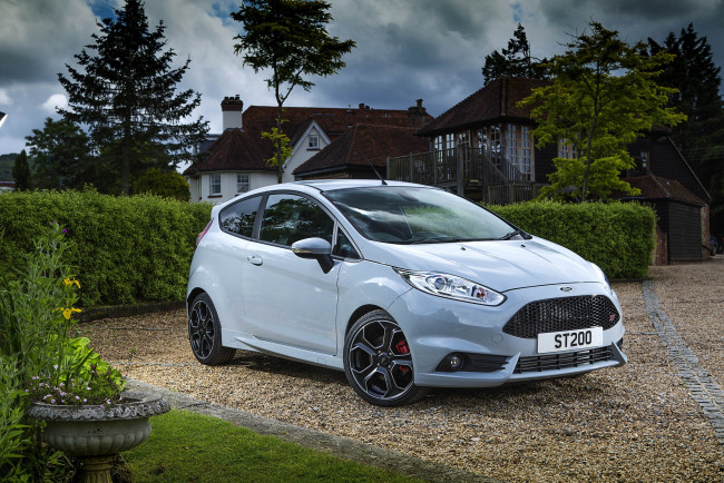 Обои картинки фото автомобили, ford, 2016г, uk-spec, st200, fiesta