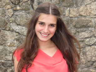 Картинка девушки -unsort+ лица +портреты шатенка улыбка лицо стена