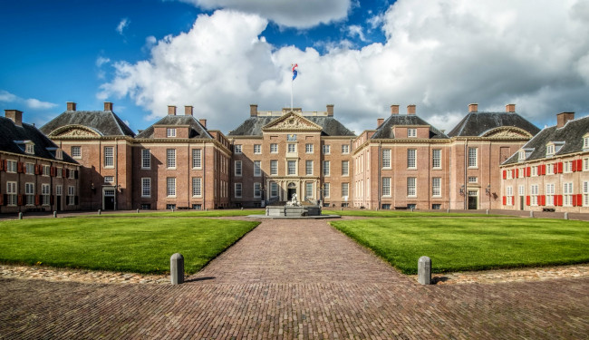 Обои картинки фото города, - дворцы,  замки,  крепости, парк, дворец