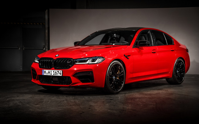 Обои картинки фото 2021 bmw m5 competition, автомобили, bmw, 2021, m5, competition, вид, спереди, экстерьер, новый, красный, черные, колеса, немецкие