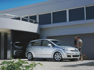 Картинка автомобили toyota