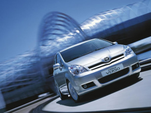 Картинка автомобили toyota