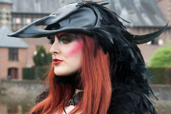 Картинка разное маски карнавальные костюмы клюв рыжеволосая макияж