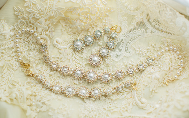 Обои картинки фото разное, украшения,  аксессуары,  веера, ожерелье, серьги