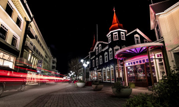 Картинка города -+улицы +площади +набережные ночь здания дома улица akureyri акюрейри город исландия