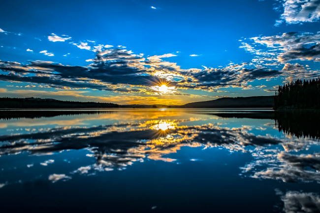 Обои картинки фото природа, восходы, закаты, beaver, lake, рассвет, canada, озеро, восход, канада, бивер, британская, колумбия, отражение, утро, british, columbia, country