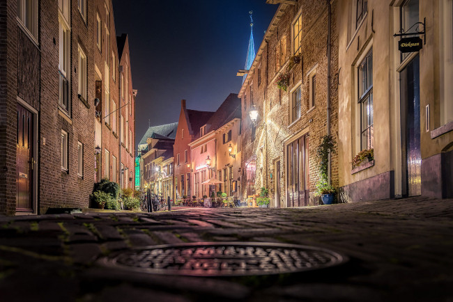 Обои картинки фото города, - улицы,  площади,  набережные, освещение, вечер, дома, улица, город, нидерланды