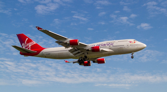 Обои картинки фото авиация, пассажирские самолёты, авиалайнер