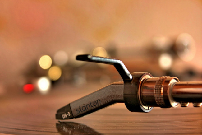 Обои картинки фото музыка, -другое, проигрыватель, пластинка