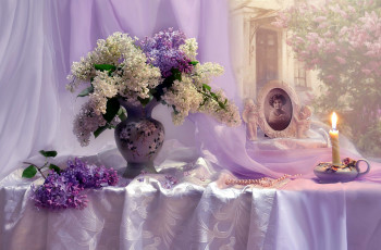 Картинка цветы сирень портрет свеча