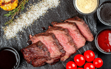 Картинка еда мясные+блюда буженина мясо соусы