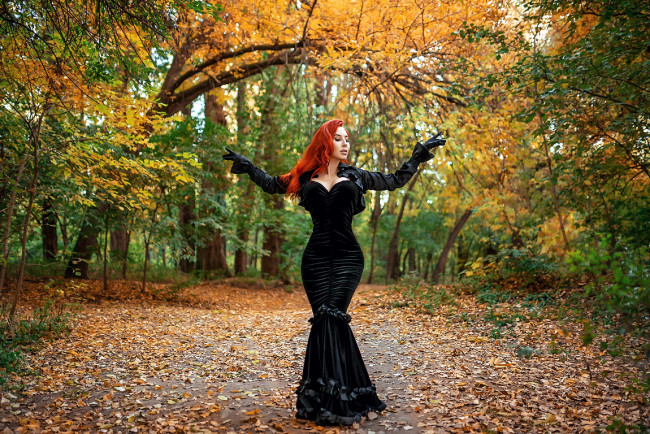 Обои картинки фото девушки, - рыжеволосые и разноцветные, парк, осень, листопад, рыженькая