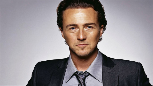 Обои картинки фото мужчины, edward norton, актер, лицо, пиджак, галстук