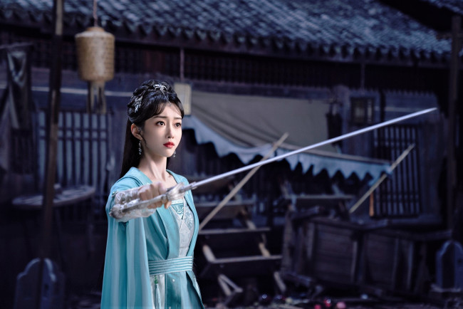 Обои картинки фото кино фильмы, divine destiny, девушка, меч